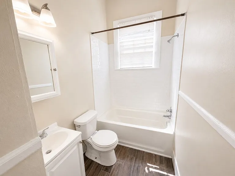 2332 Ursulines Ave #A — Photo 5