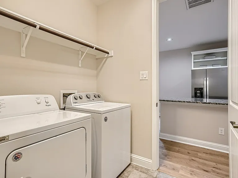 2612 Lightfoot Trl — Photo 17