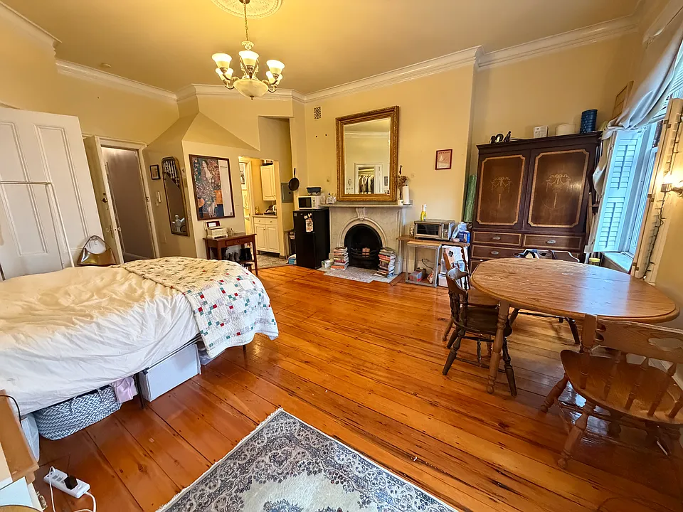 14 Marlborough St #402