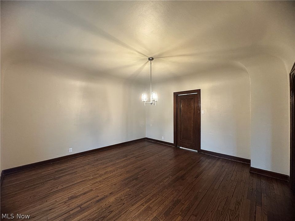 10th image of this home