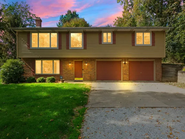 1856 N 400 W, La Porte, IN 46350