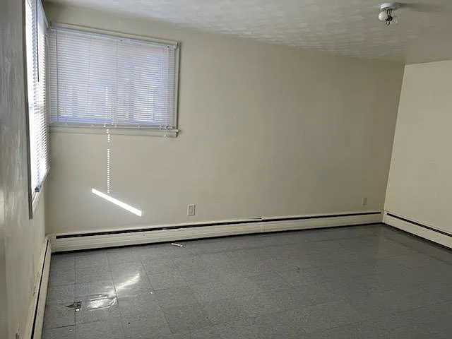 315 W 11th St #315B — Photo 4