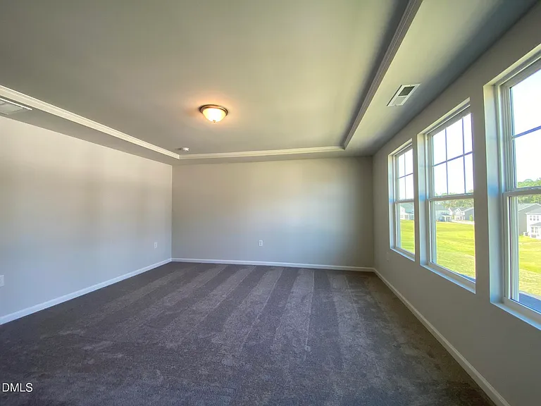 1149 Matterhorn Dr — Photo 32