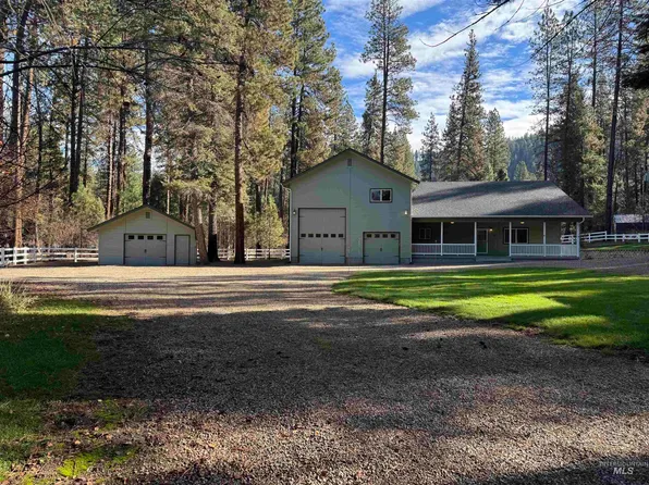 115 Bunch Dr, Garden Valley, ID 83622