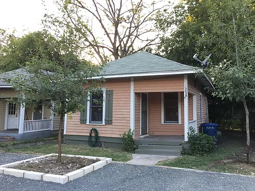 505 Wilmington Ave #B Photo 1