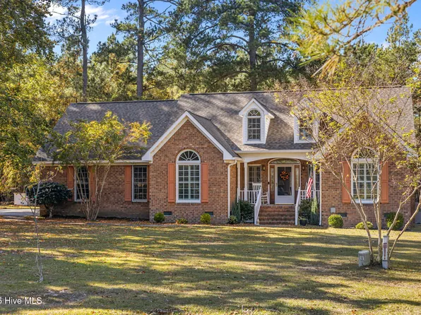 222 Fairway Drive, Washington, NC 27889
