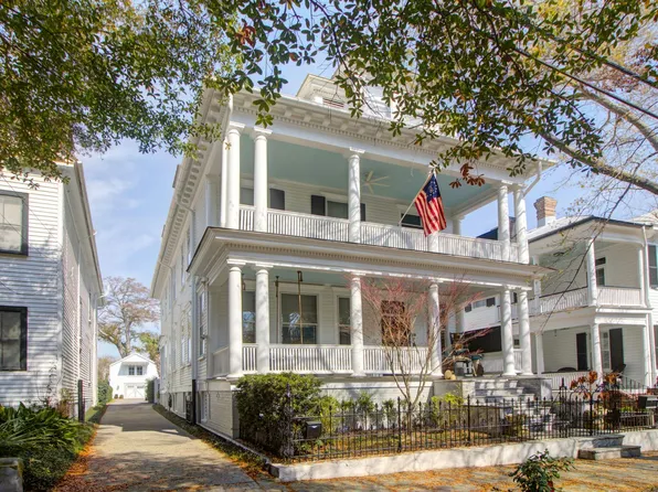 28 Charlotte St APT B, Charleston, SC 29403