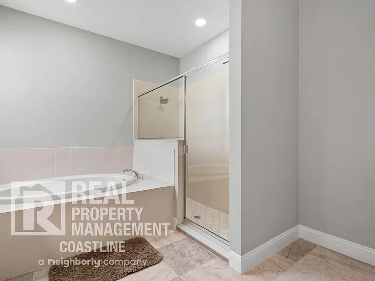 2585 Hobblebrush Dr — Photo 24