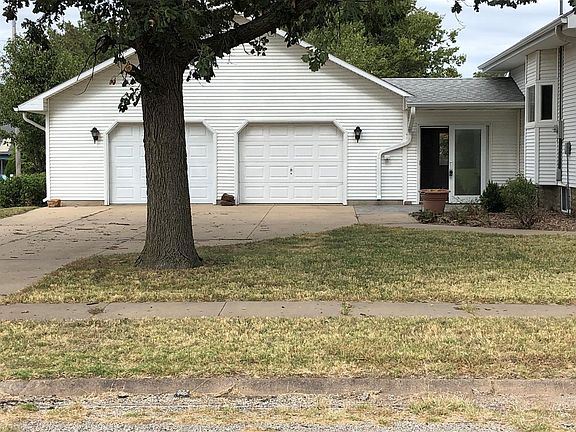 2nd image of 433 Mohlman St