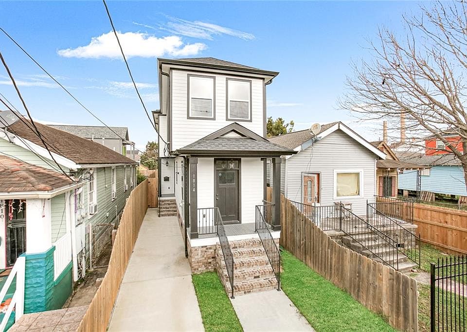 1st image of 1814 Leonidas St