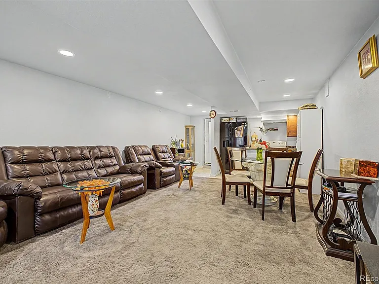 2757 S Salida St — Photo 34