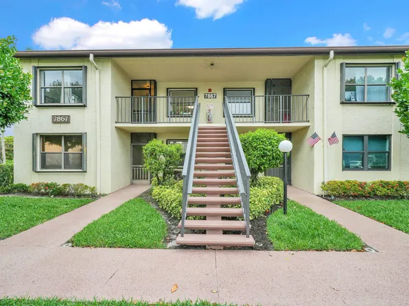 7867 Willow Spring Drive #821, Lake Worth, FL 33467