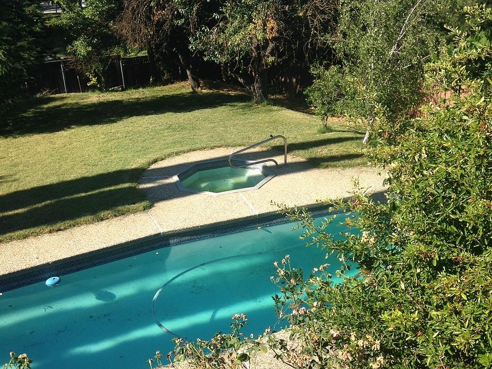 2nd image of 4328 Colgate Way
