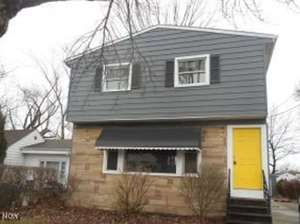 16712 Glenpark Ave, Cleveland, OH 44128