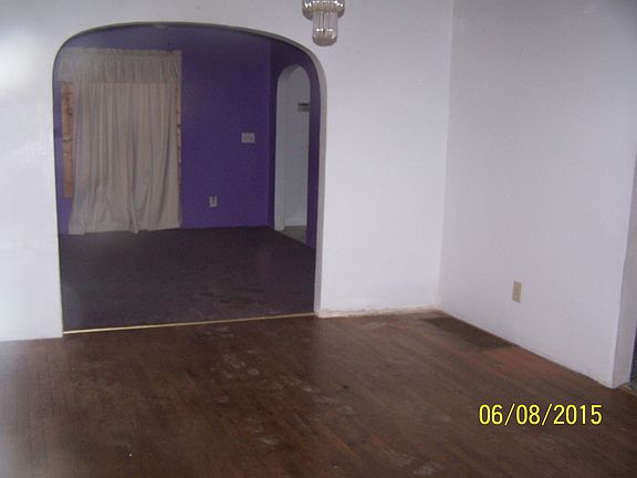2nd image of 1520 Georgia Ave
