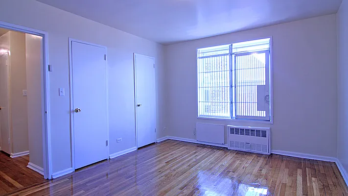 Rented by Tryax Realty Management | media 20