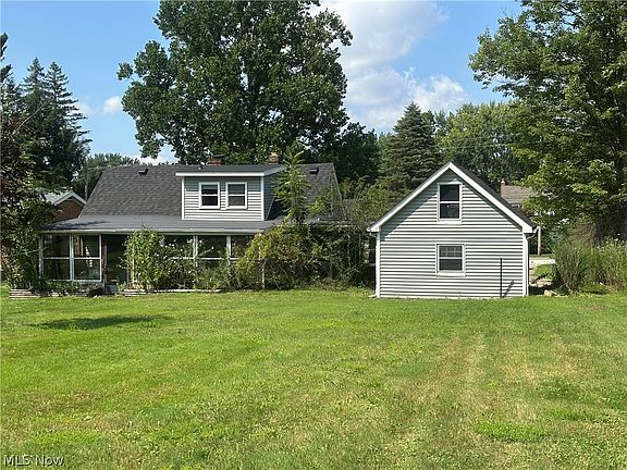 5th image of 32650 Pettibone Rd