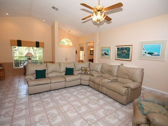 2nd image of 7615 Sandstone Dr