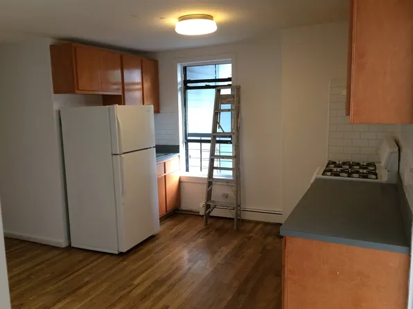 3662 White Plains Rd Floor 2, Bronx, NY 10467