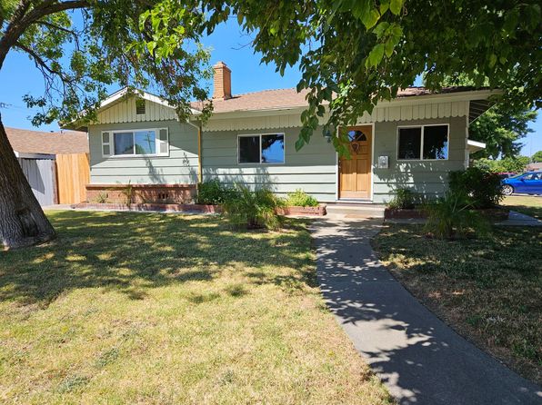825 Newgate Way, Dixon, CA 95620