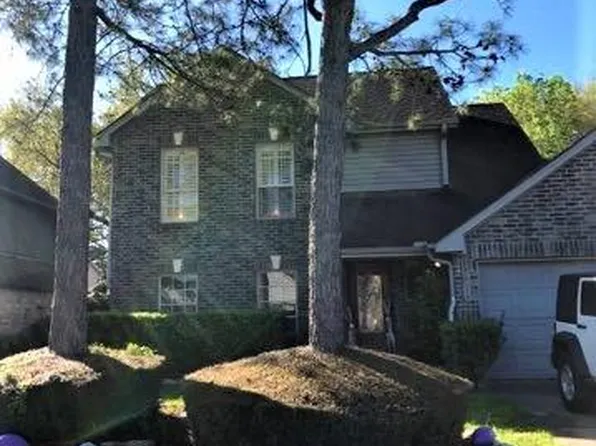 14219 Oak Chase Dr, Houston, TX 77062