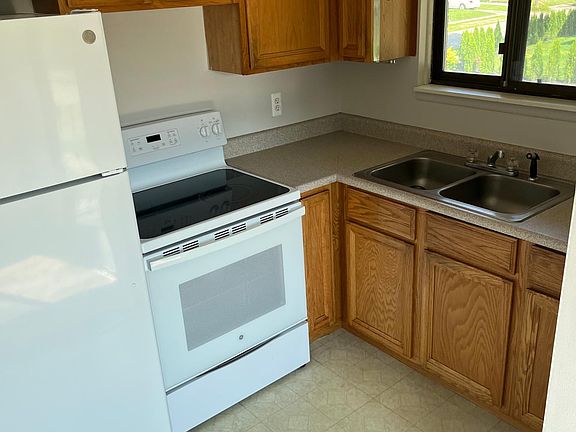 5th image of 46 W Shadbolt St