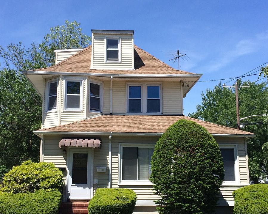 1st image of 289 Vincent Ave APT 2