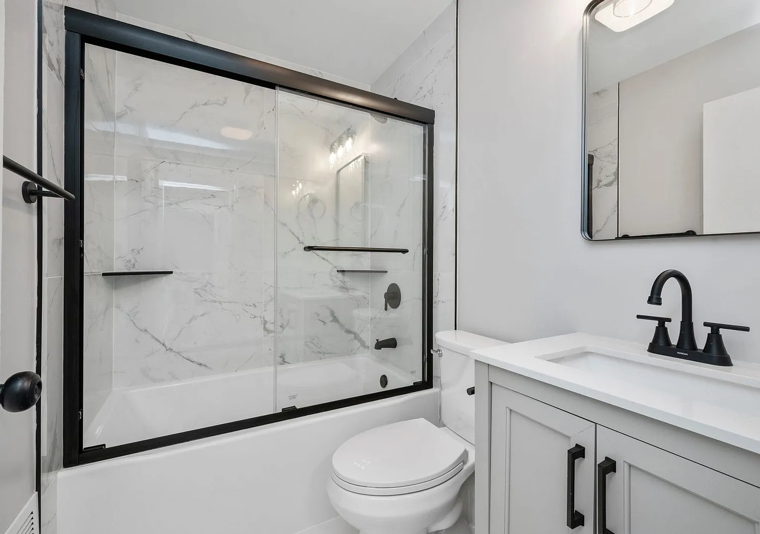 Stunning 3 bedroom home in Ambridge available October 1! — Photo 2