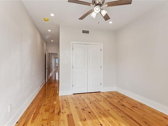 3rd image of 2648 Piety St