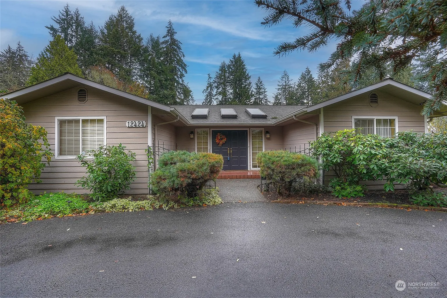 12424 Nyanza Road SW photo 1