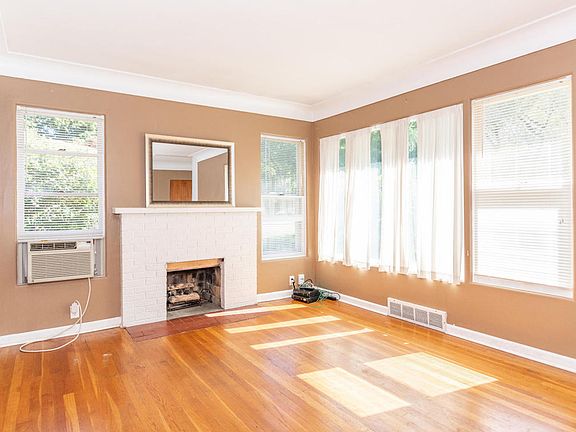 5th image of 817 Coolidge Ave