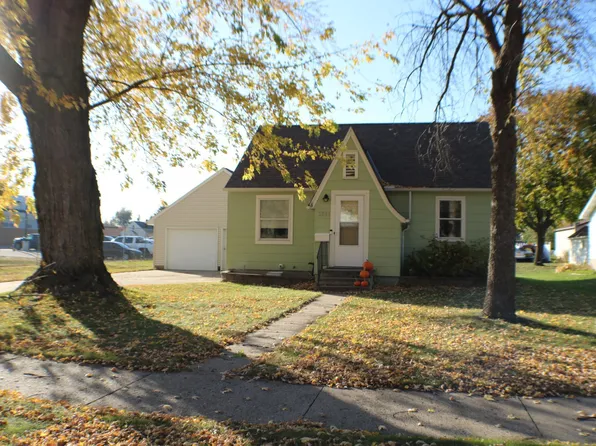 1311 N Elm St, Fairmont, MN 56031
