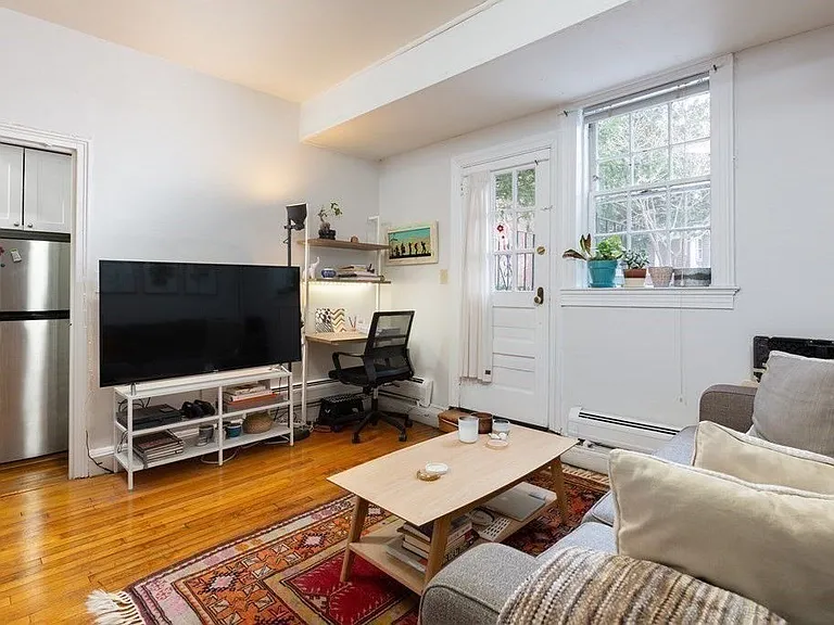 16 Chauncy St #A — Photo 6