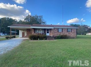 479 Red Hill Church Rd, Dunn, NC 28334