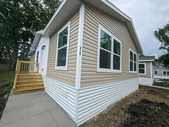 4th image of 315 Hilton Dr #238