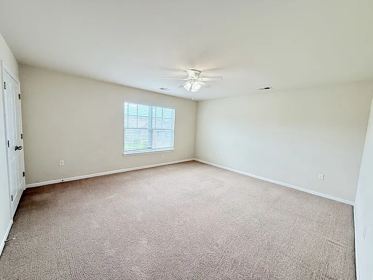5373upstairsmaster_06242026