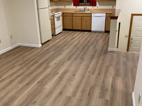 1478 Stafford Rd #B, Storrs Mansfield, CT 06268