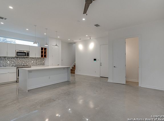 5th image of 1132 Gibbs APT 101