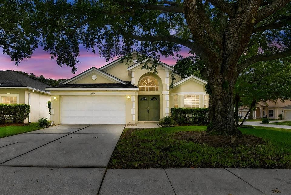 1st image of 2858 ALOMA OAKS DRIVE