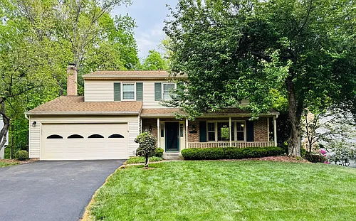 12525 Hedges Run Dr Photo 1