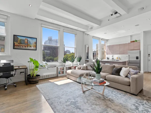 321 West 13th Street image 1 of 11