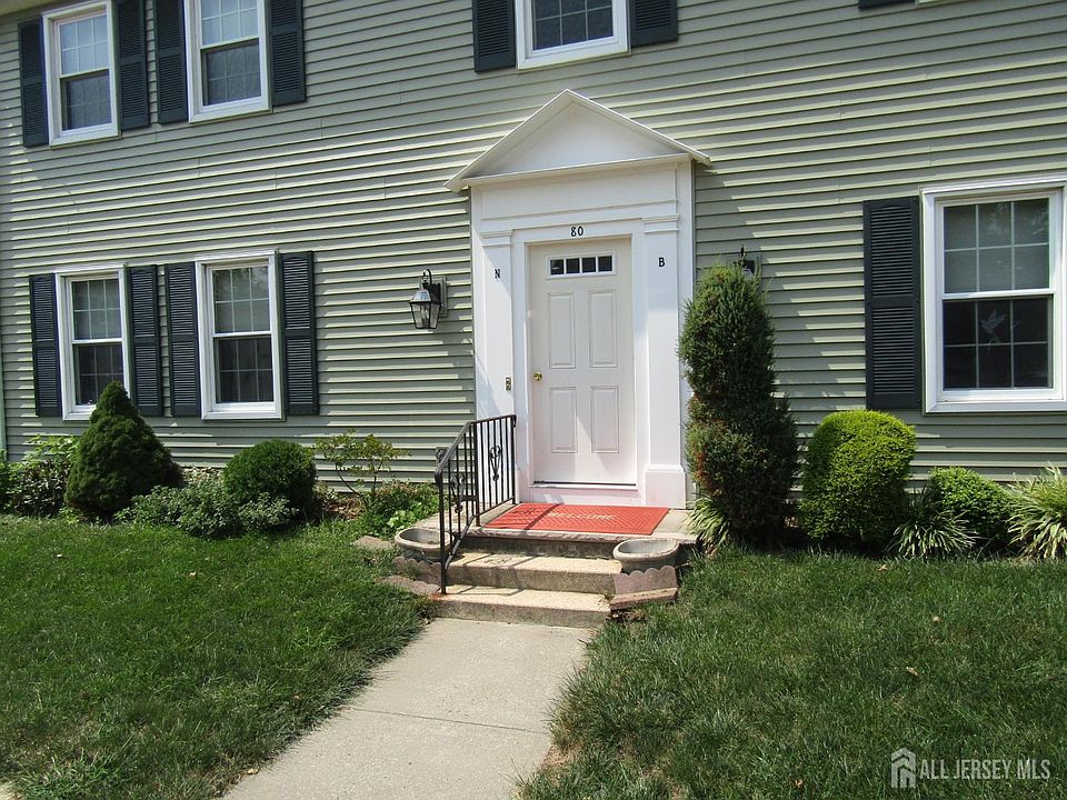 1st image of 80B Old Nassau Rd #B