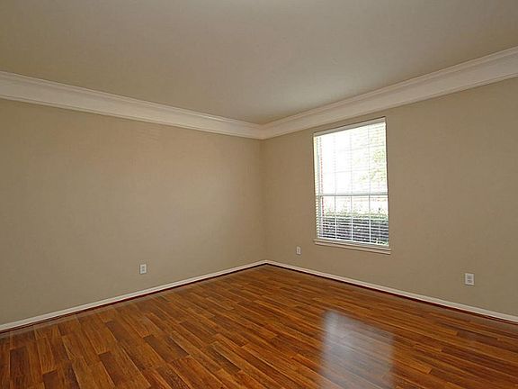 Study/Formal Living Room