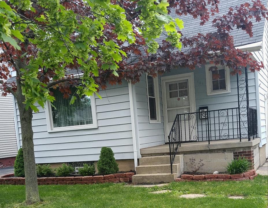1st image of 439 Garfield St