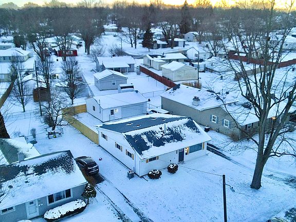 4th image of 303 W Highland Ave