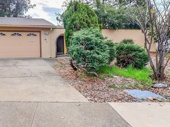 116 Woodview Ct, Martinez, CA 94553