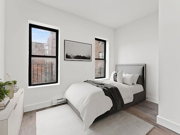 3rd image of 998 Amsterdam Ave APT 4D