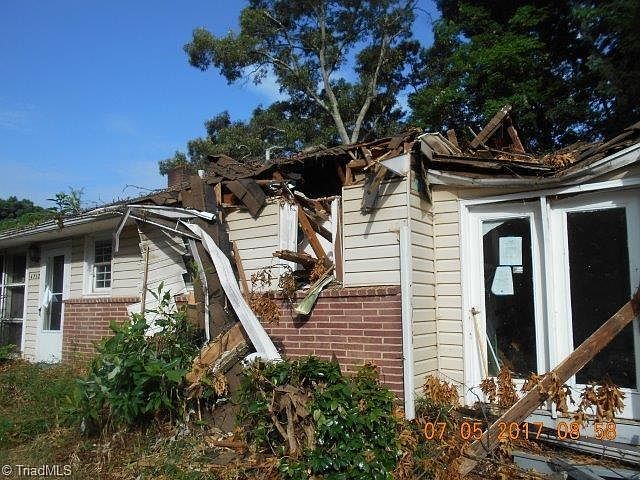 2nd image of 4712 Oak Ridge Dr