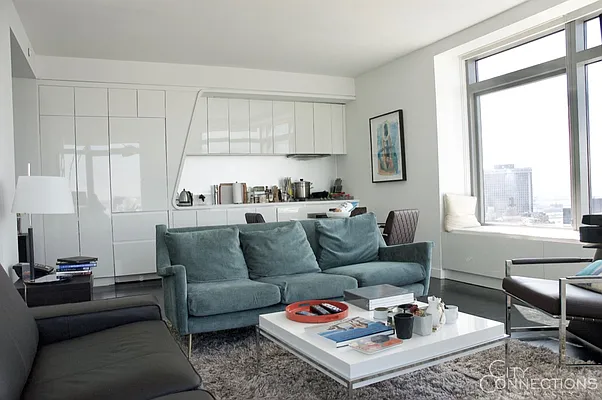 Rented by City Connections Realty | media 28