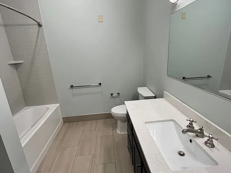 Addis Building Loft Apartments in Downtown Syracuse — Photo 19